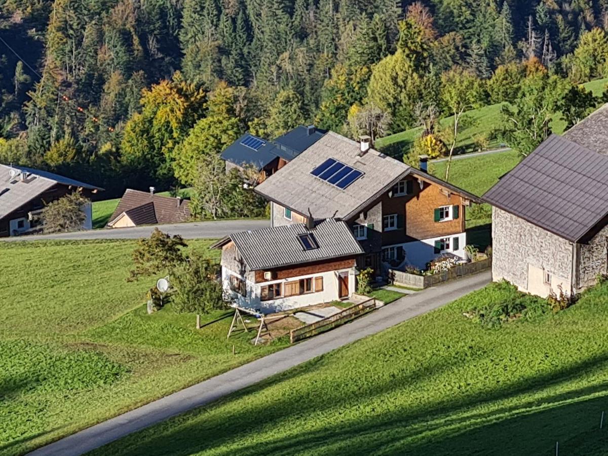 Ferienhaus Vakanz Raggal Ngoại thất bức ảnh