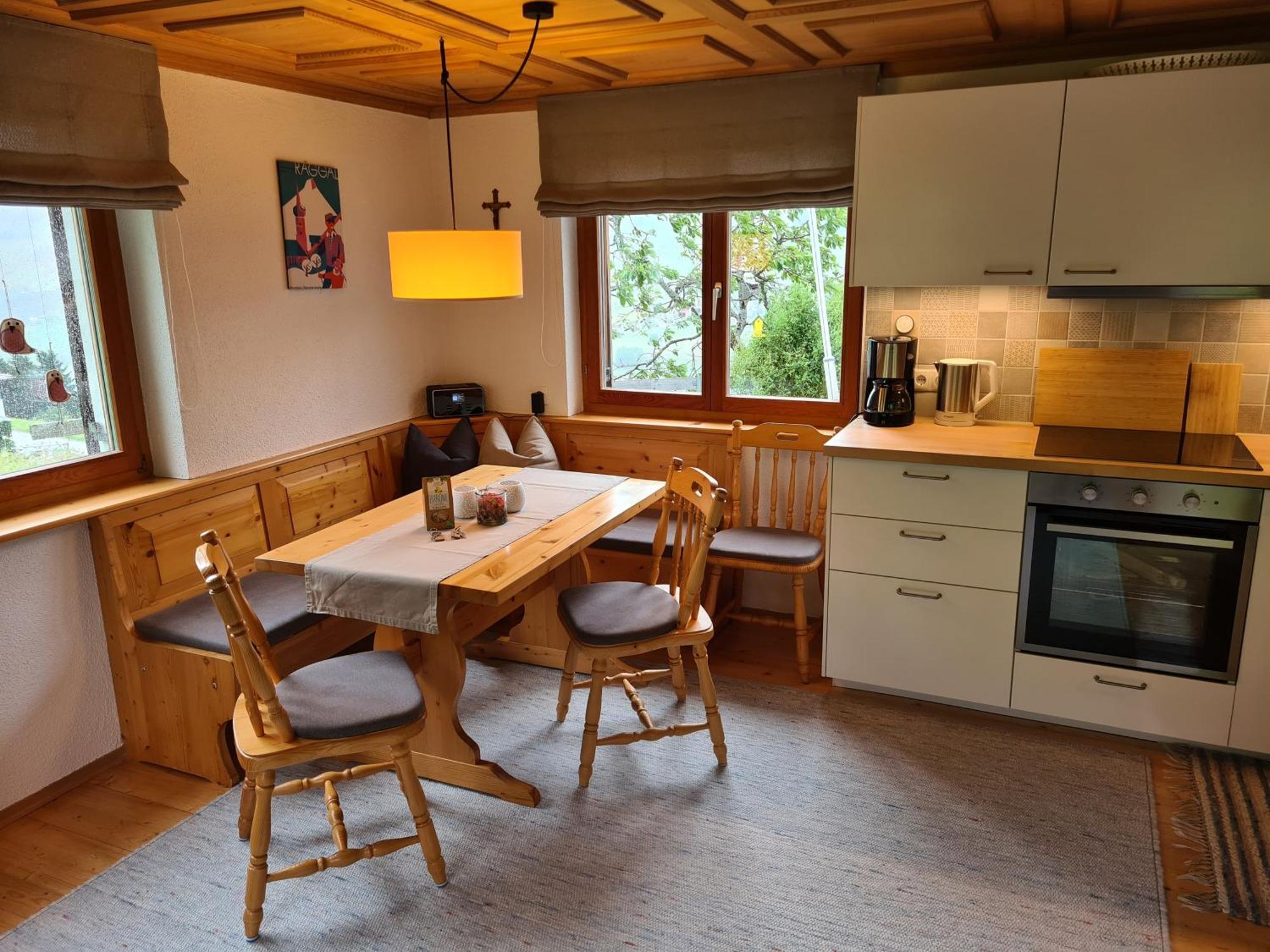Ferienhaus Vakanz Raggal Ngoại thất bức ảnh