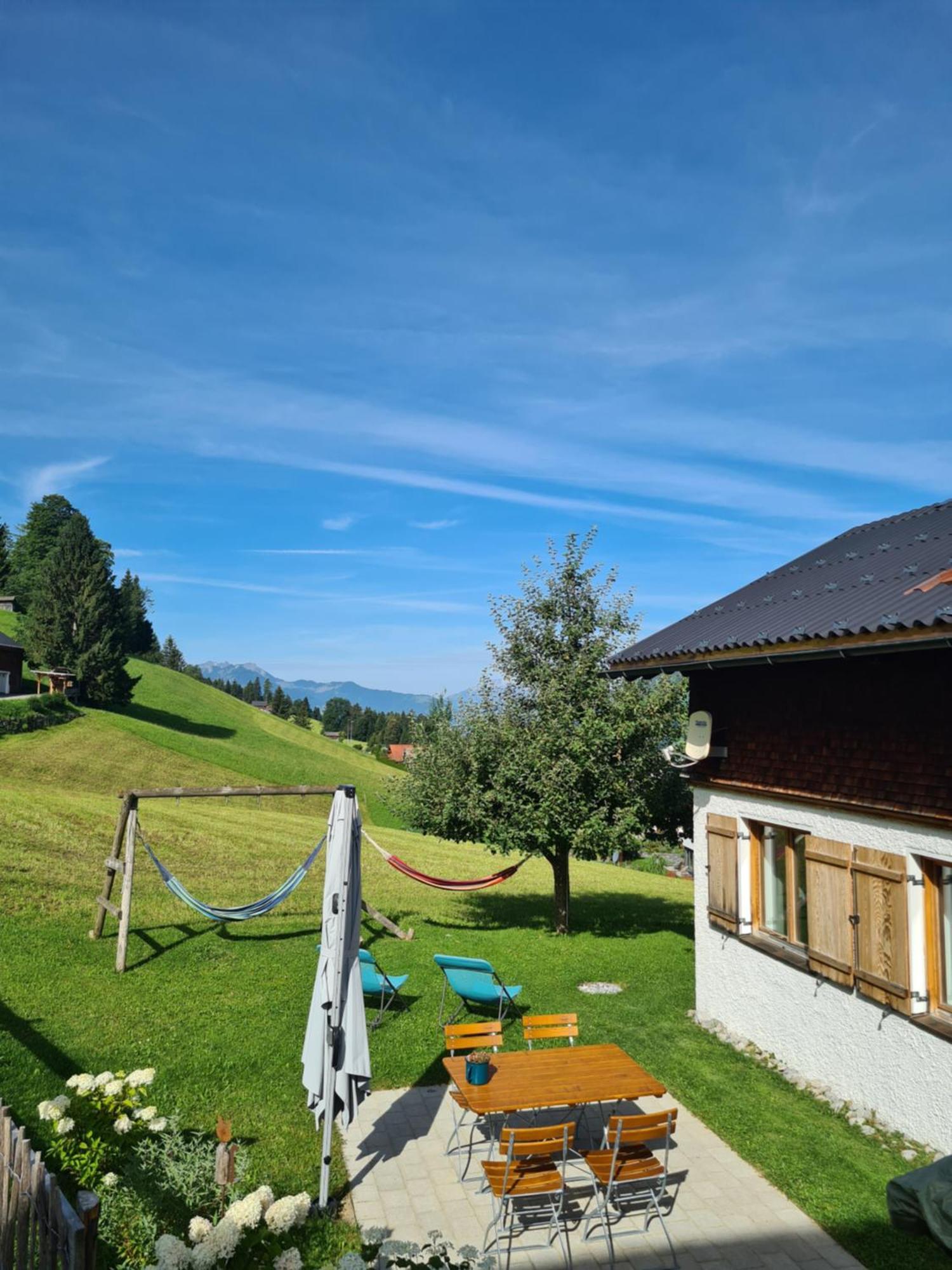 Ferienhaus Vakanz Raggal Ngoại thất bức ảnh